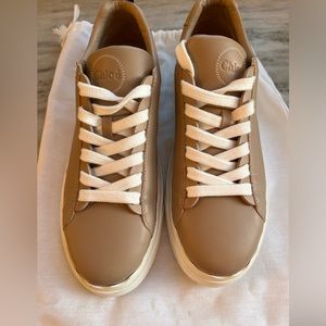 Chloe sneakers. Size 39. Beautiful nude color leather